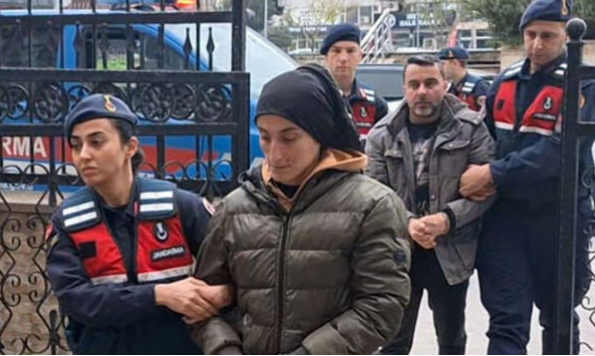 Yaşlı kadını dövüp gasp ettiler! Zanlı çok yakını çıktı!